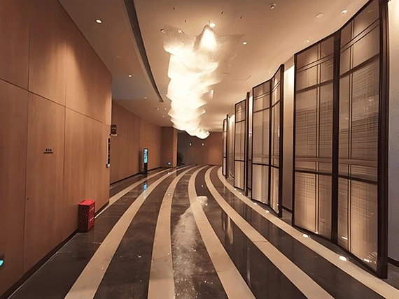What materials and technologies are used by Xenus Global India to manufacture premium decorative lights?